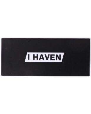 Metalskilt med tekst. "I Haven"